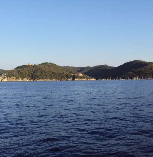 Sas Benat Yachting Location De Bateau Saint Tropez Port Cros Sas Benat Yachting Location De Bateau Saint Tropez Port Cros